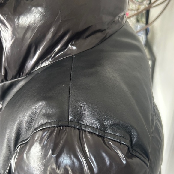 Street Wear Black Puffer Jacket with Real Genuine Fox Fur Trim M - Picture 8 of 10